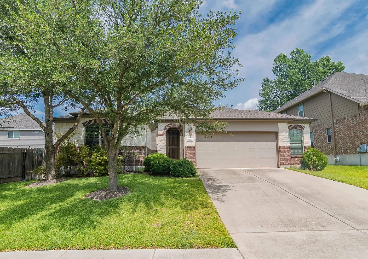 2542 Ravenwood Drive, Round Rock, TX, 78665 — Photo 1