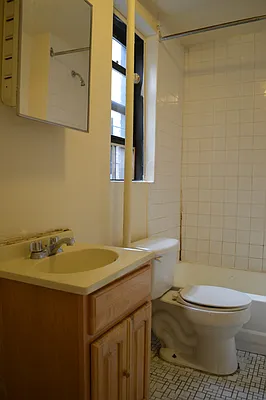 Rented by CoSo Apartments | media 20