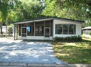 8812 Sheldon West Dr, Tampa, FL 33626