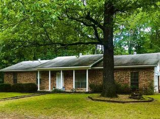10333 Valley Dr, Little Rock, AR 72209
