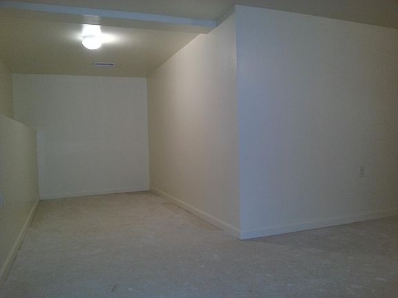 5th image of 115 Baden Pl #1