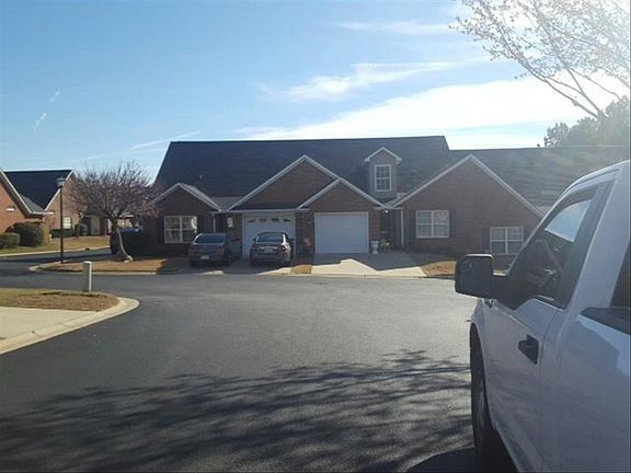 4th image of 4 Dove Haven Dr