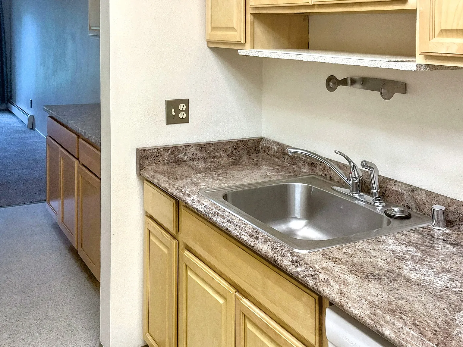 4620 Reka Drive - B2 — Photo 2