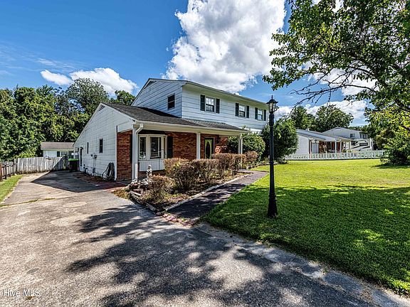 2nd image of 410 Regalwood Drive