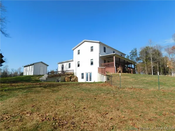 893 S Lockenour Lane, Salem, IN 47167