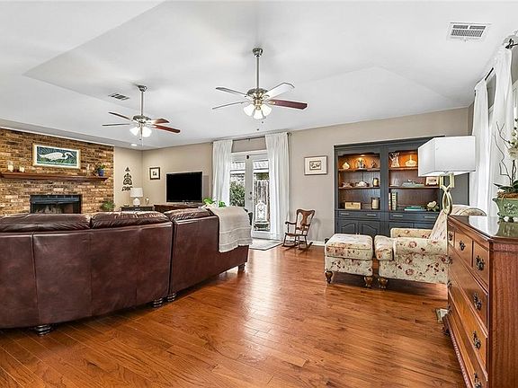 5th image of 133 Ormond Meadows Dr