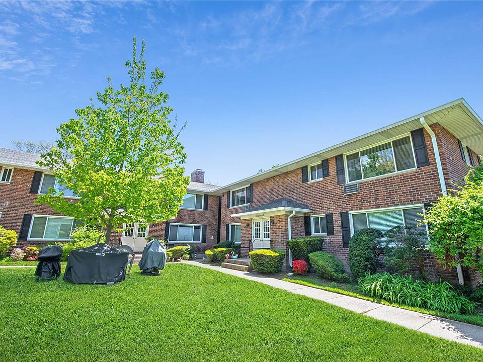 1st image of 52 Edmunton Dr APT B16