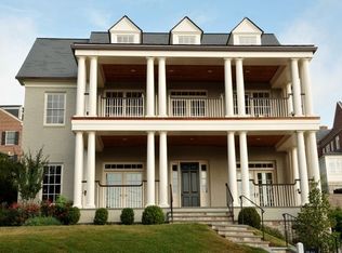1808 Edgehill Dr, Alexandria, VA 22307