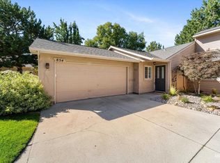 854 E Old Saybrook Ln, Boise, ID 83706