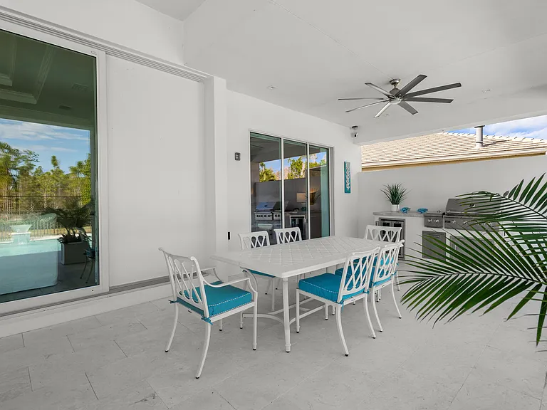 8955 Redonda Dr — Photo 53