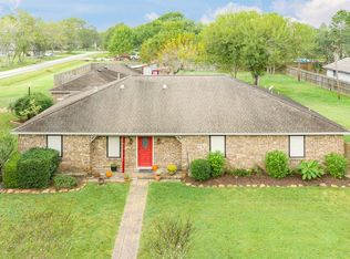 3918 Wingtail Way, Pearland, TX 77584