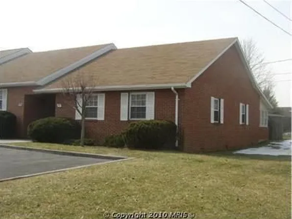 527 Lillard Dr, Front Royal, VA 22630