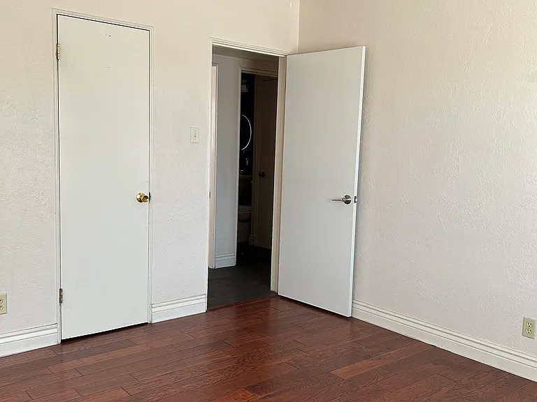 701 E Cliff Dr — Photo 13