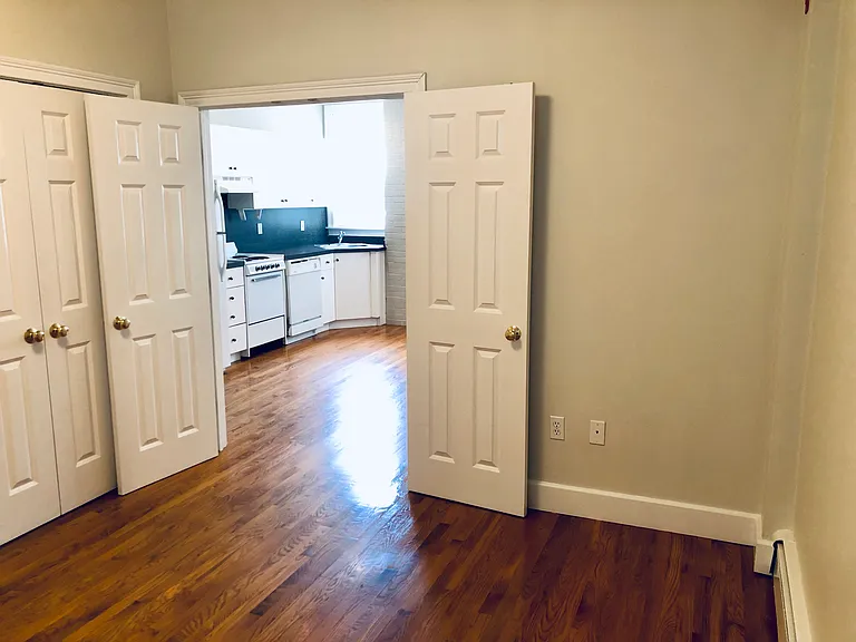 693 Somerville Ave #2 — Photo 8