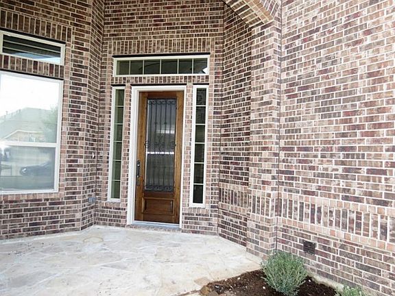 3rd image of 24215 Mirandola Ln
