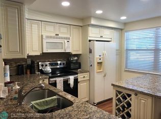 2804 Victoria Way APT F1, Coconut Creek, FL 33066