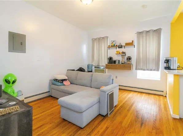 323 Concord Ave, Bronx, NY 10454