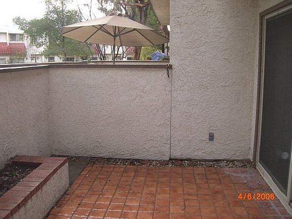 3rd image of 17922 River Cir APT 2