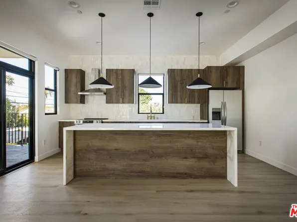 2651 1/4 Vineyard Ave, Los Angeles, CA