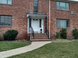 4D Troy Dr BUILDING 27-4, Springfield, NJ 07081