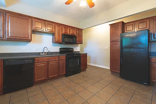 1321 Blaine Ave Photo 1