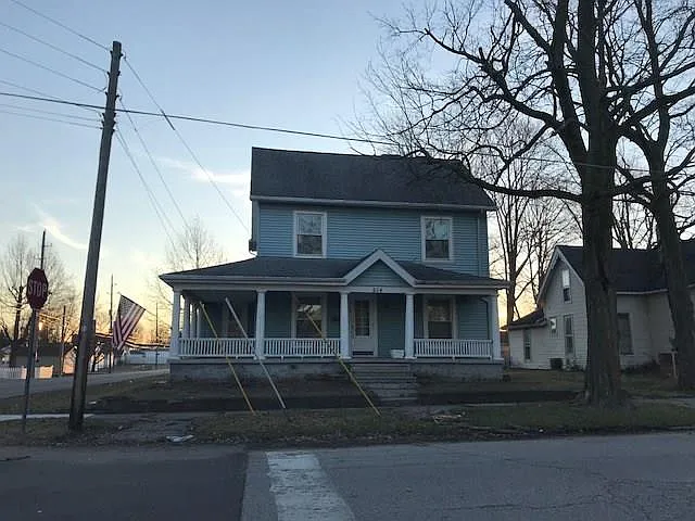 214 Parke Ave photo 1