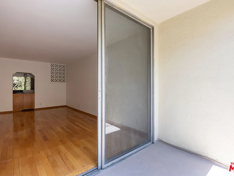 1411 N Harper Ave #6 — Photo 17