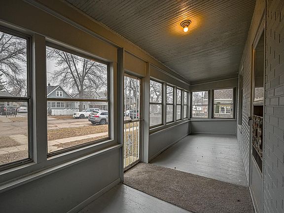 4th image of 1622 W 15th St