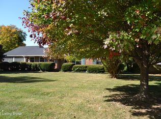 208 S Hampton Rd, Louisville, KY 40222