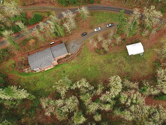 5th image of 21905 SE Upper Matthews Creek Ln