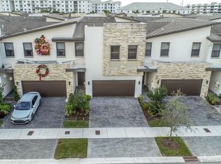 10550 NW 79th St, Doral, FL 33178