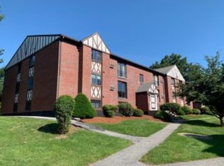 1229 Lawrence St APT 302, Lowell, MA 01852