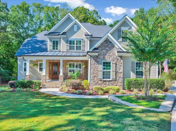 2000 Blue Haven Ct, Wake Forest, NC 27587