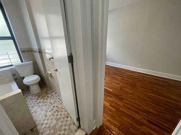 5th image of 35-41 34th St #1D