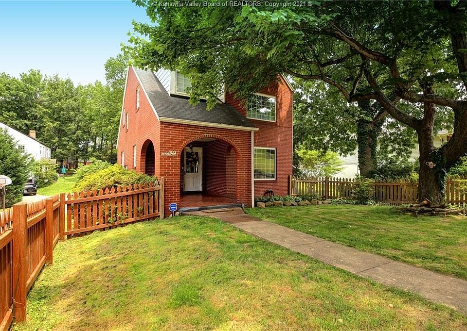 1st image of 303 Rosemont Ave