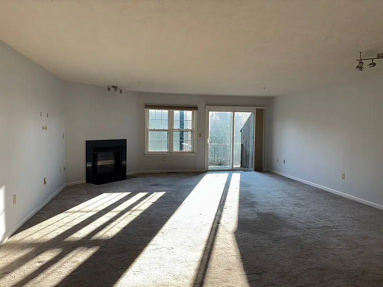 95 Green Briar Rd — Photo 7