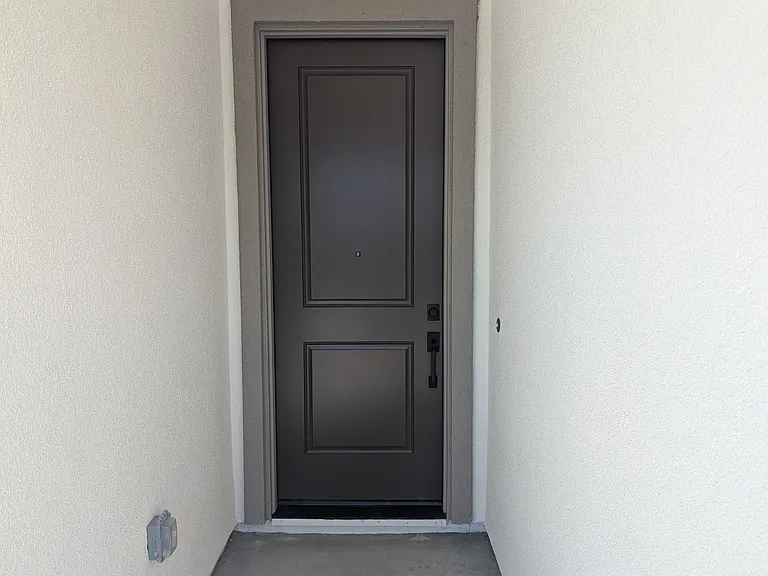 5040 Lone Star Way — Photo 2