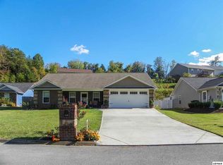 2034 Infinity Ln, Sevierville, TN 37876