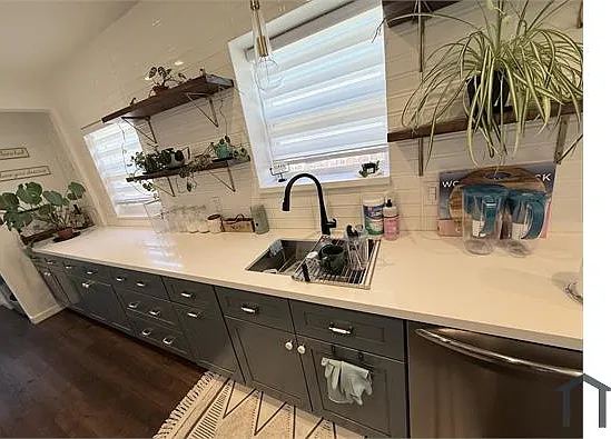 7432 Deerwood Ave — Photo 9