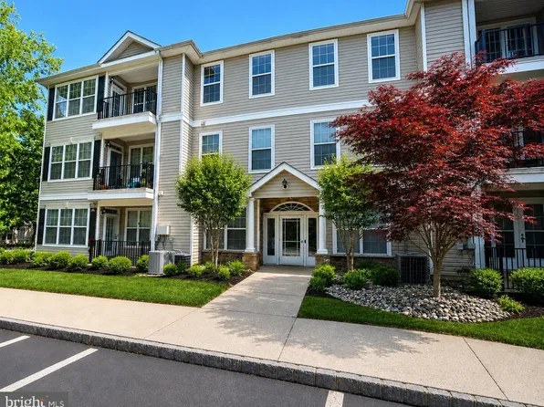 12 Kyle Way, Trenton, NJ 08628