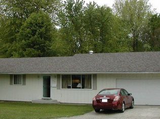 209 Porter St, Olney, IL 62450