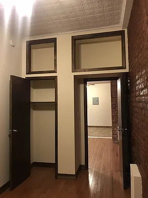 Rented by The Brokerage Group LLC | media 23