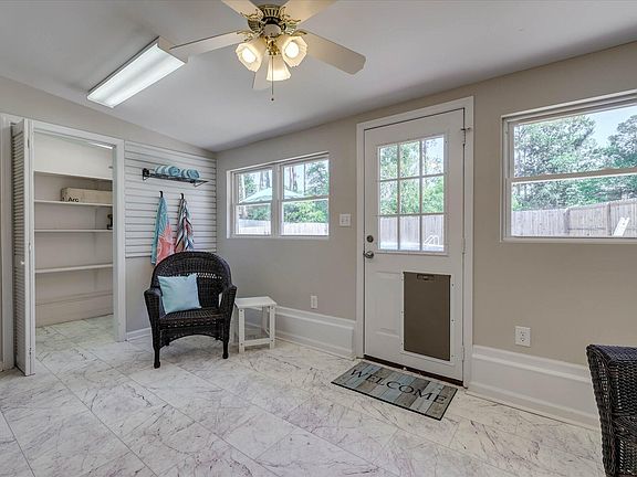 5th image of 913 Dunbarton Dr
