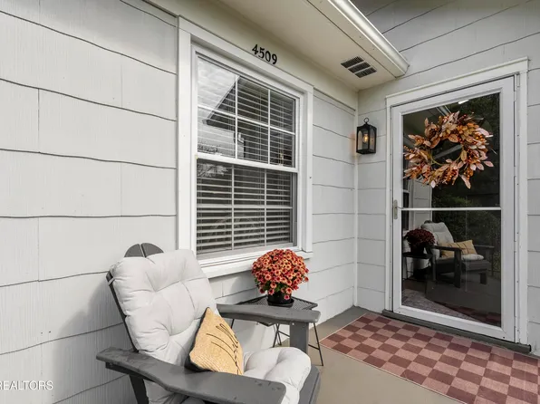 4509 Oriole Dr, Knoxville, TN 37918