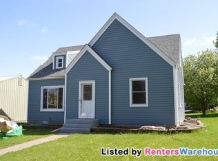 503 Maple Ave, Waverly, MN 55390