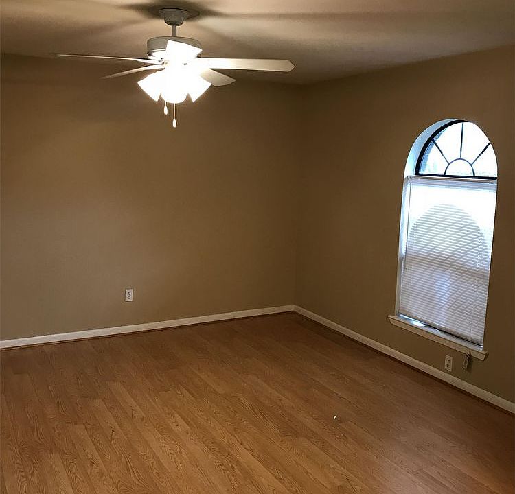 1st image of 1017B Autumn Cir