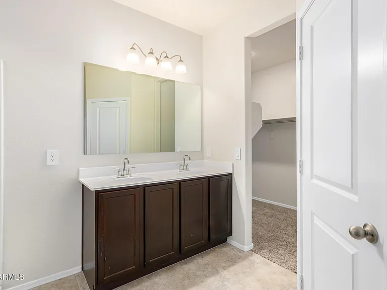 1810 W Pinkley Ave — Photo 22