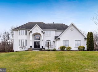 107 Preakness Dr, Mullica Hill, NJ 08062