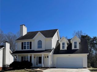 3819 Hunt Chase Dr, Greensboro, NC 27407