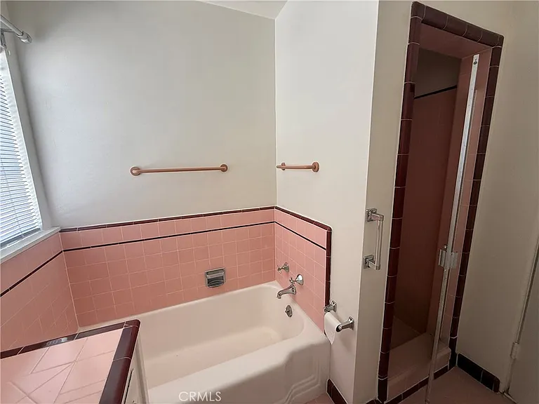 4909 Coldwater Canyon Ave #6 — Photo 11